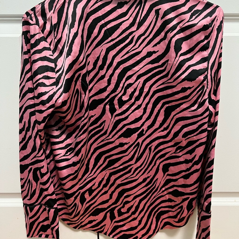 Victoria’s Secret women pajamas top. Size Xs - Picture 6 of 12